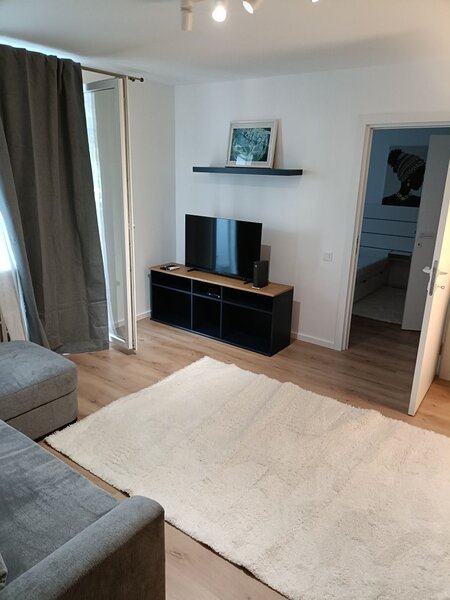 Dorobanti Inchiriere apartament cu 2 camere lux la 5-10 Metrou Aviatiei